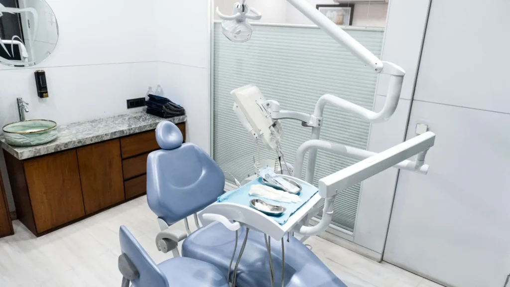 dental hospital indore, indore best dental clinic